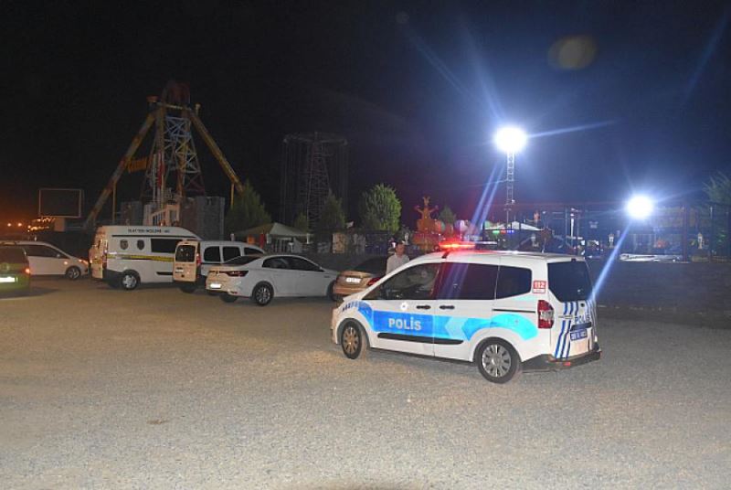 Lunaparkta tren raydan çıktı: 1 ölü, 3 yaralı