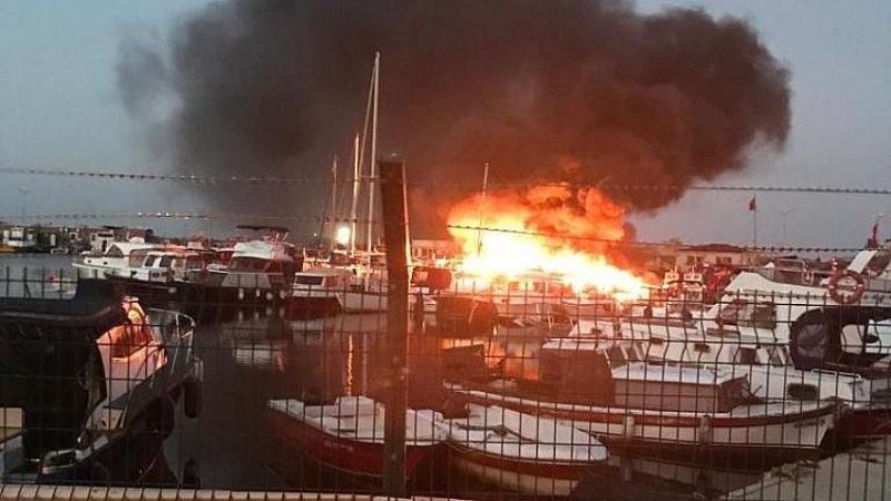 İstanbul’da 7 tekne alev alev yandı